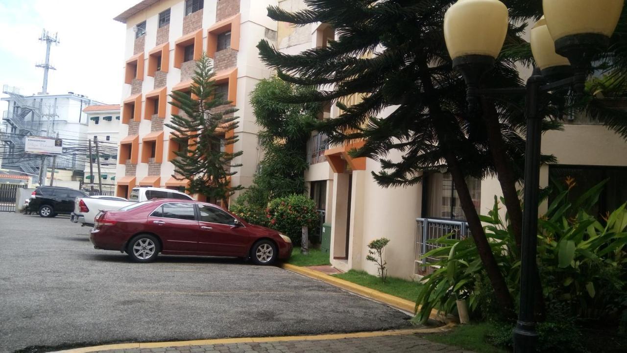 Apart-Hotel Plaza Colonial Playa Dorada Exteriör bild