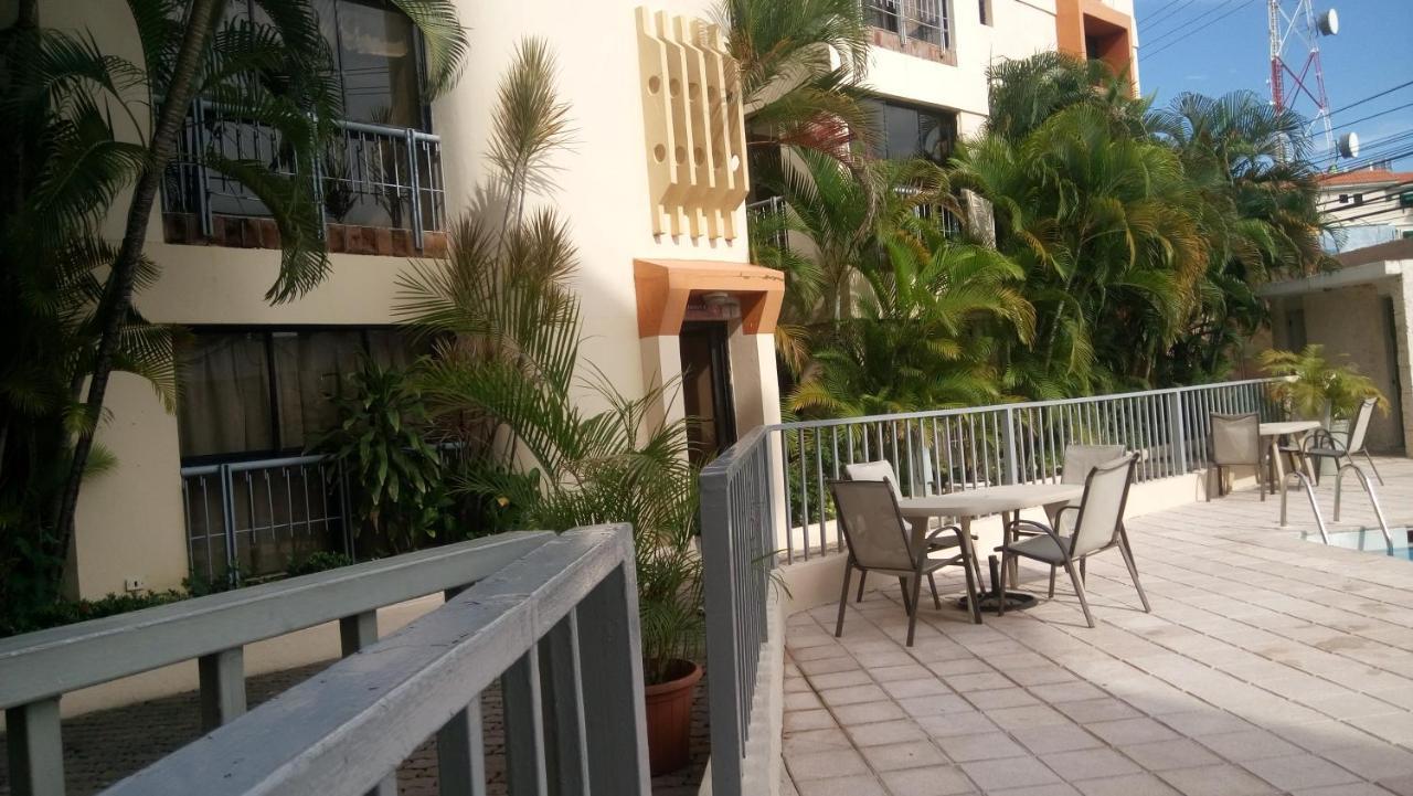 Apart-Hotel Plaza Colonial Playa Dorada Exteriör bild